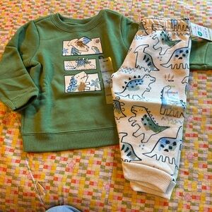 Garanimals Baby Boys Size 6-9 18 24 months Sweatsuit Jogging Set New NWT Dino